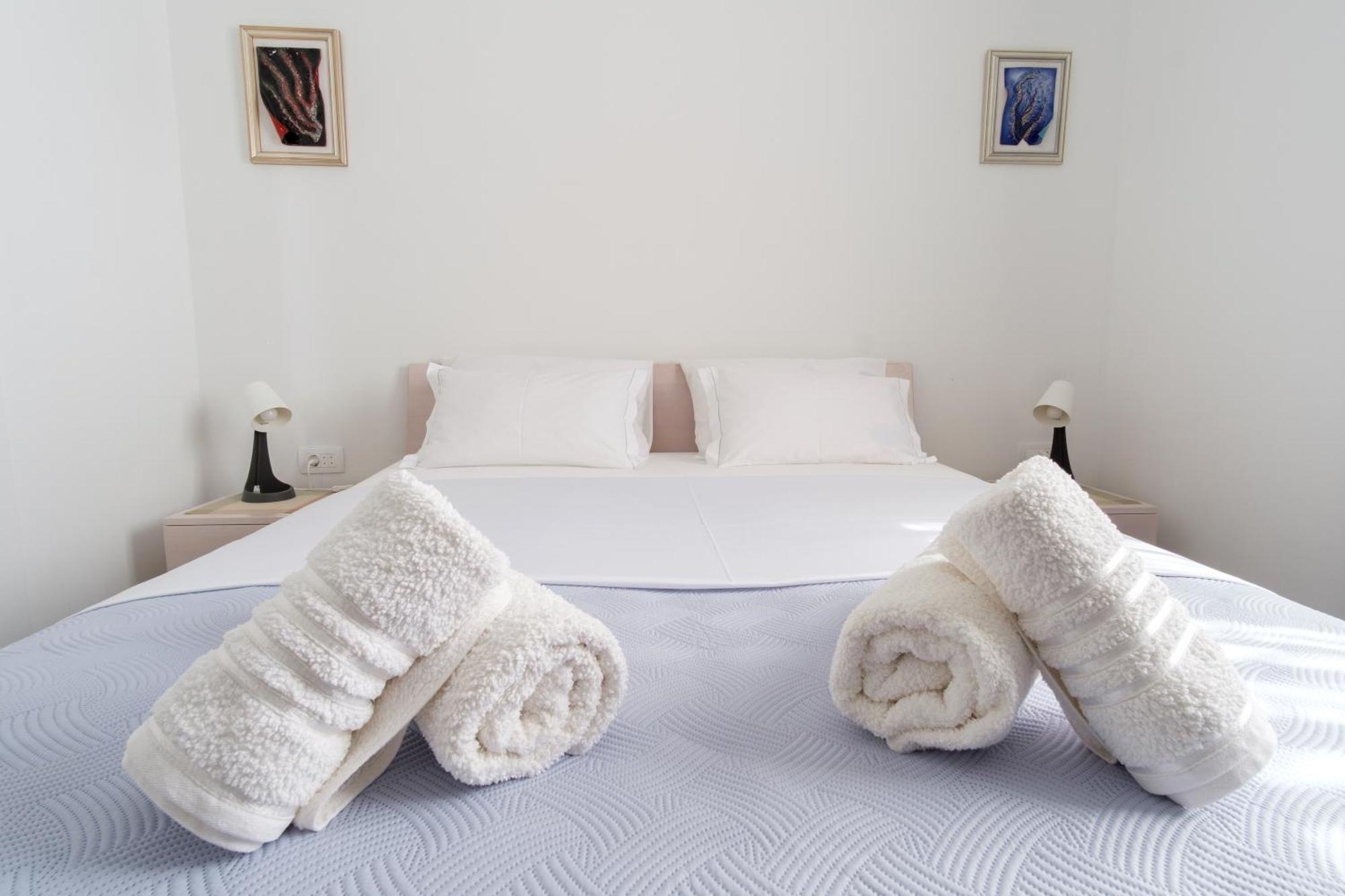Apartments Grape Пировац Экстерьер фото